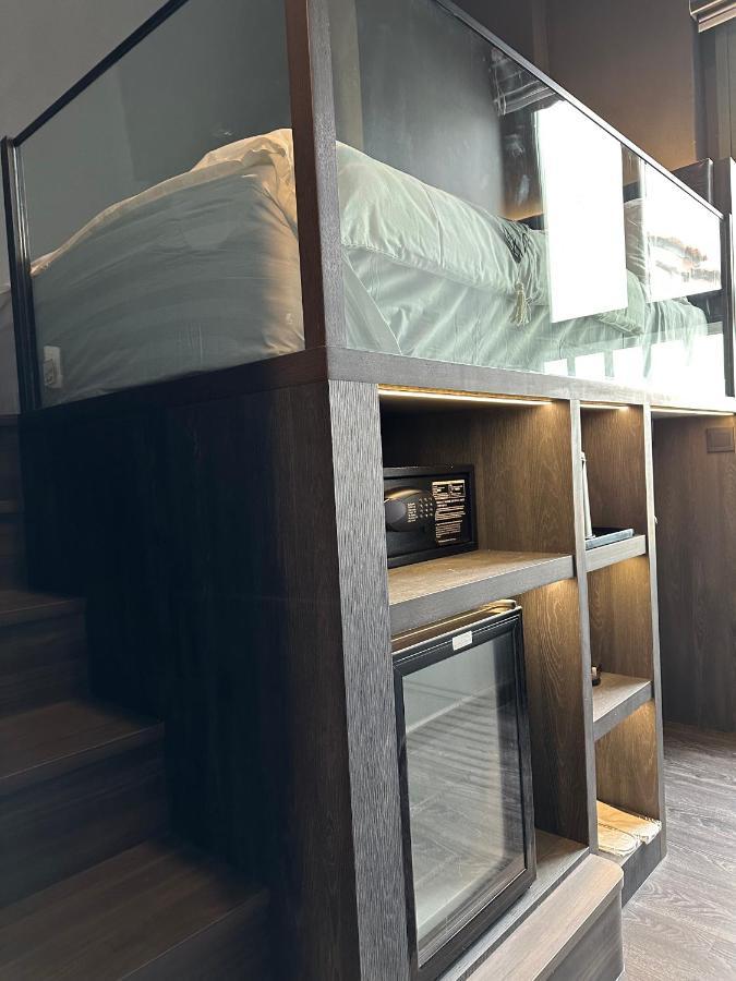Hotel Jjh - Newly Opened Near Bugis Singapore Buitenkant foto