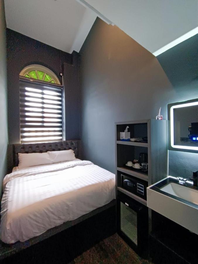 Hotel Jjh - Newly Opened Near Bugis Singapore Buitenkant foto