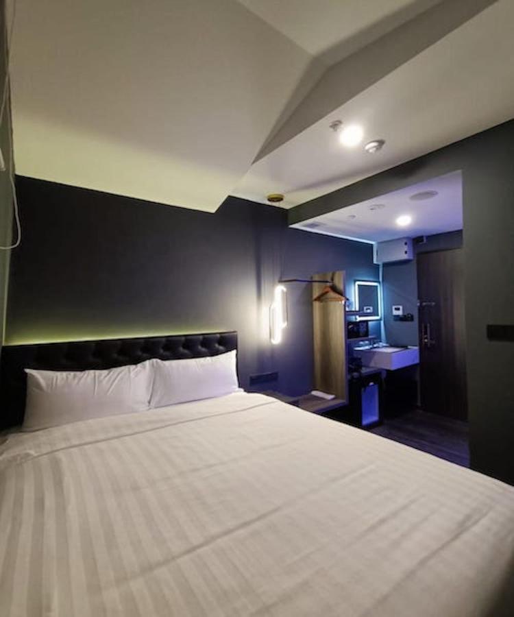 Hotel Jjh - Newly Opened Near Bugis Singapore Buitenkant foto