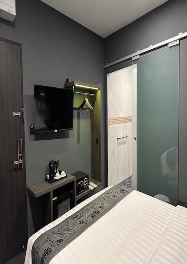 Hotel Jjh - Newly Opened Near Bugis Singapore Buitenkant foto