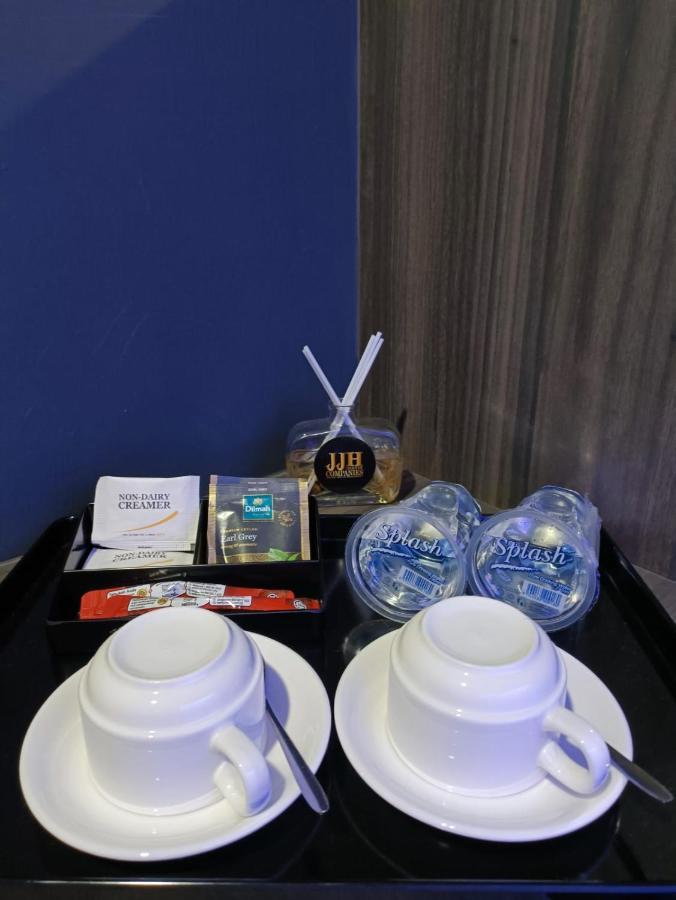 Hotel Jjh - Newly Opened Near Bugis Singapore Buitenkant foto
